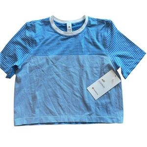 NWT Lululemon Seamless Classic Fit Mariner Stripe Cropped T Shirt Sz M